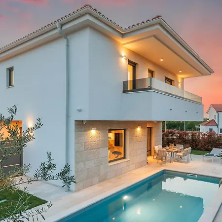 Willa New 2026 Casa Luce With Private Heated Pool *